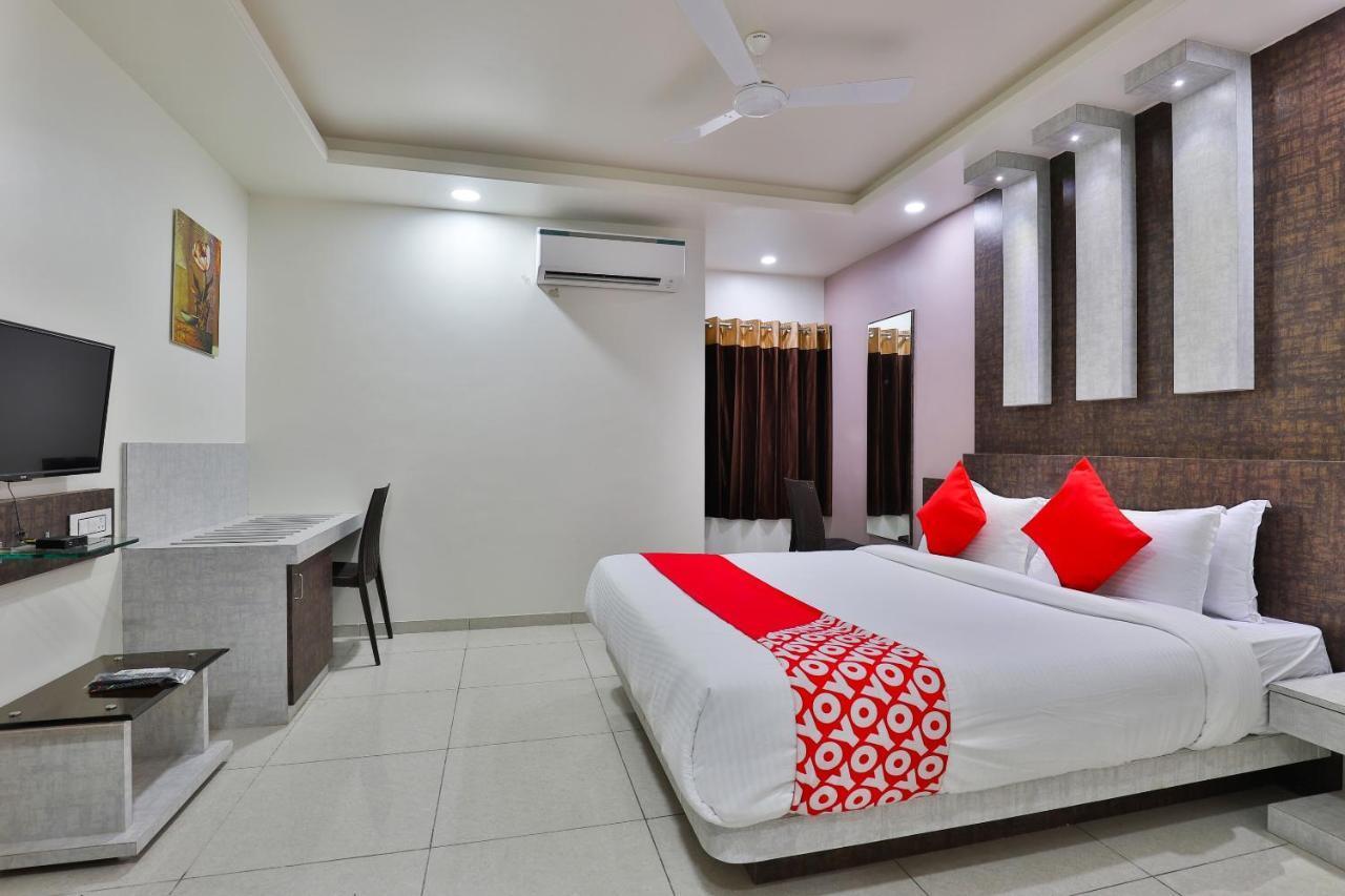 Oyo 23174 Hotel Parth Inn Dwarka  Ngoại thất bức ảnh